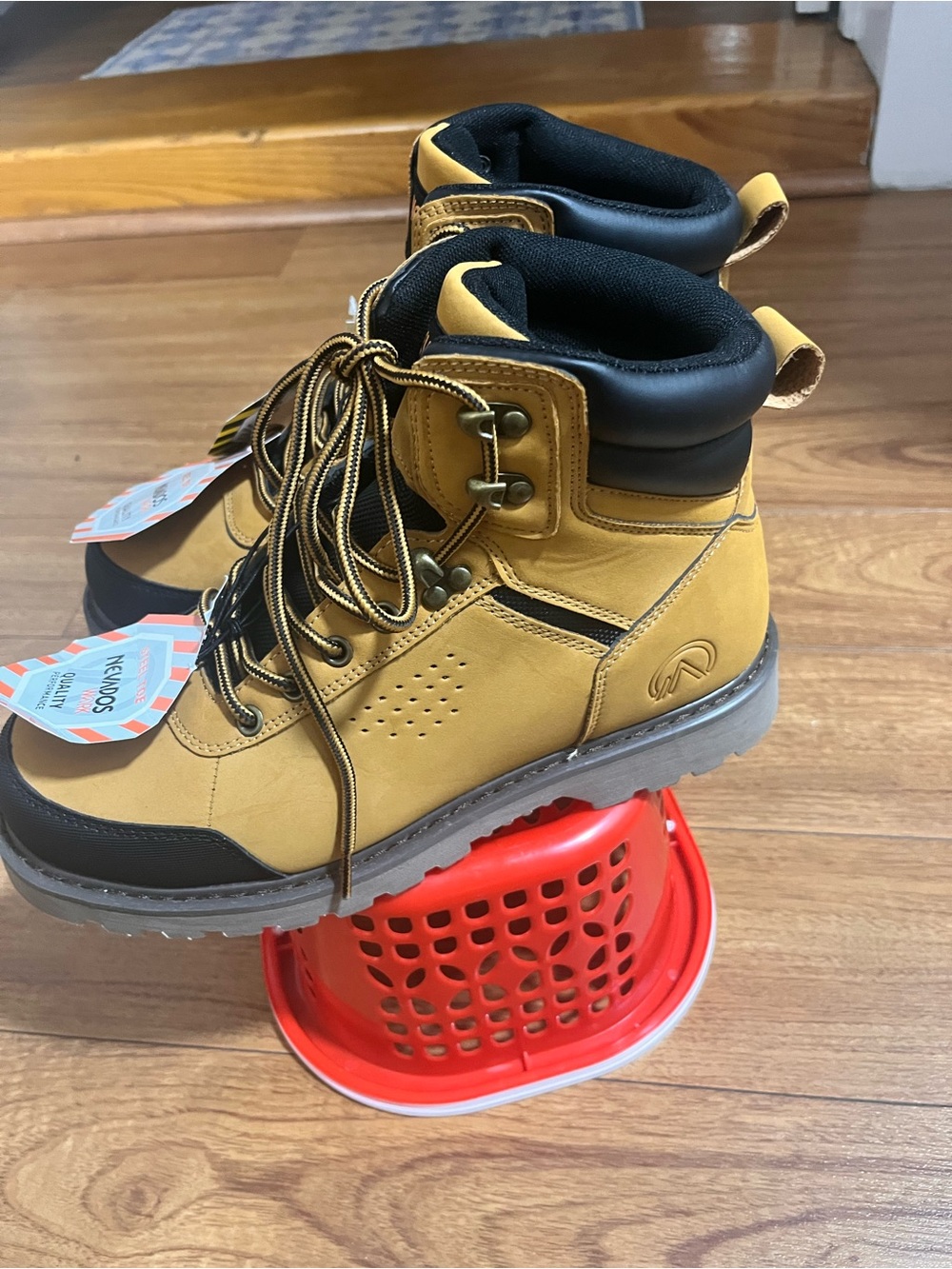 ' Yellow Steel-Toe Work Boots - Picture 3 of 5
